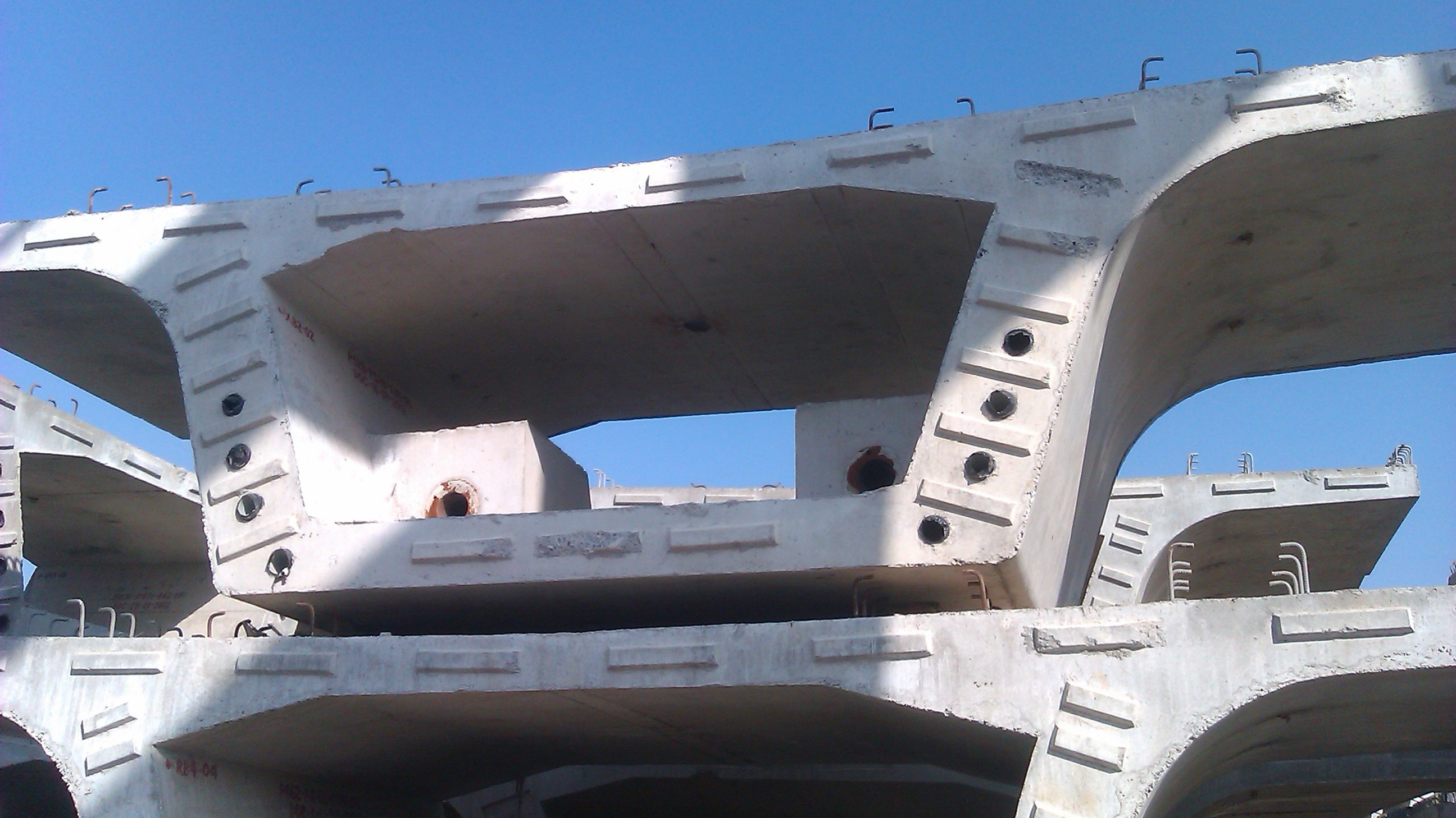 Precast Girder Construction